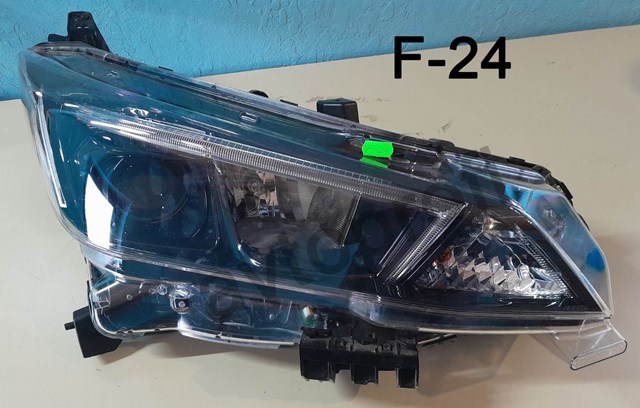 Правая блок фара Nissan/Infiniti 260105SH0A цена, от 484.65 USD