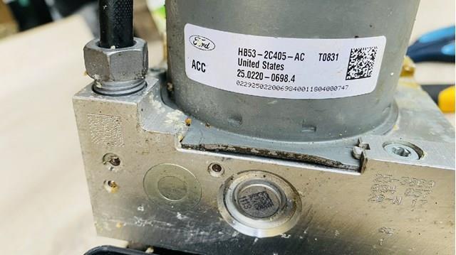  HB532C405AC Ford