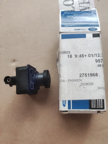 Камера заднего вида 2751968 Ford