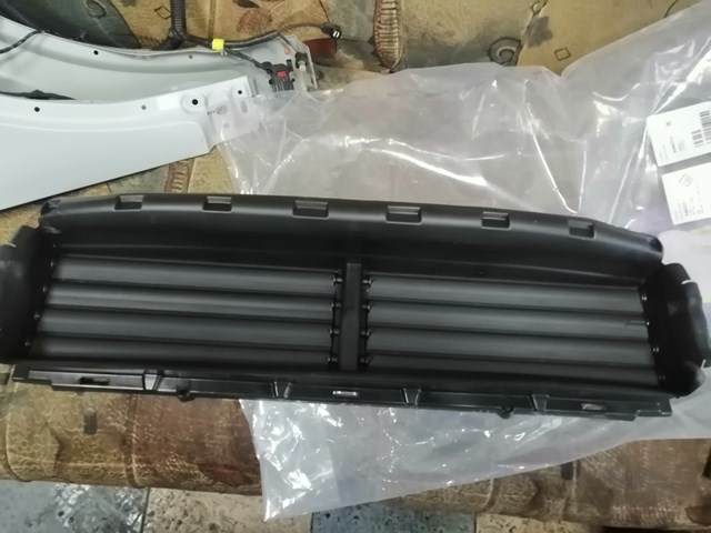 Купить 31663713 Volvo Жалюзи радиатора охлаждения