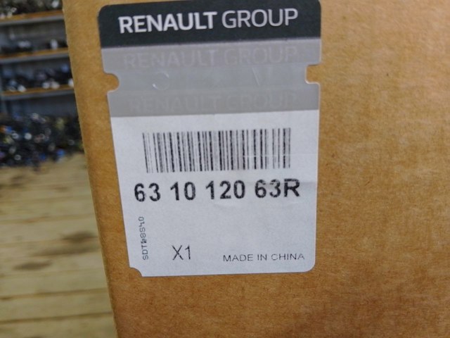 631012063R Renault (RVI) Переднее левое крыло