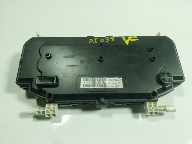 Приборная доска Renault (RVI) 248101779R