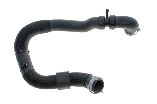 Патрубок системы охлаждения Renault (RVI) 215013745R
