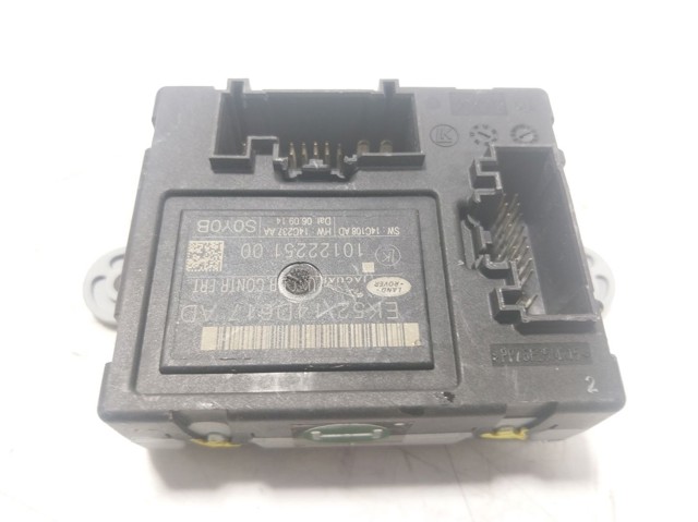 LR072196 Land Rover 