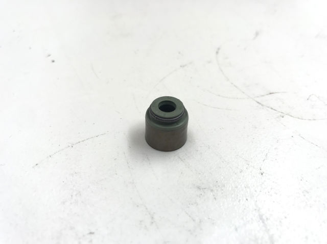 Vedação de válvula (de óleo) de admissão Mitsubishi MD302172 preço, a partir de 5,12 USD