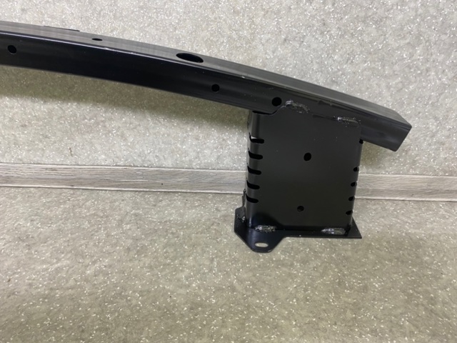 Шина бампера переднего Nissan/Infiniti 620316RR0A цена, от 88.98 USD