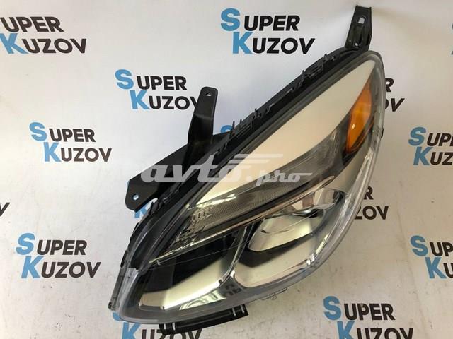 Левая фара 84009752 General Motors