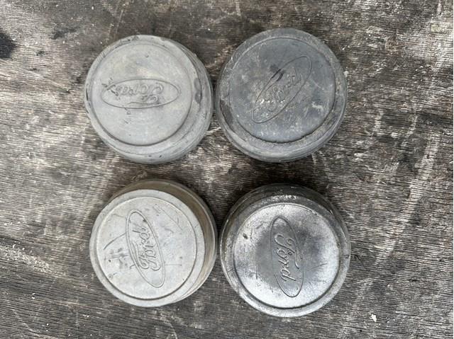 86VB1130BD FORD Tapacubos de ruedas original y equivalente