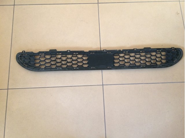 Решетка бампера переднего центральная Hyundai/Kia 86531S1010 цена, от 20.35 USD