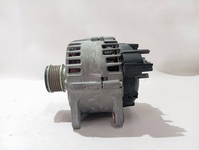 Купить 231006293R Renault (RVI) Генератор