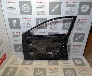  Дверь передняя правая Toyota Camry 