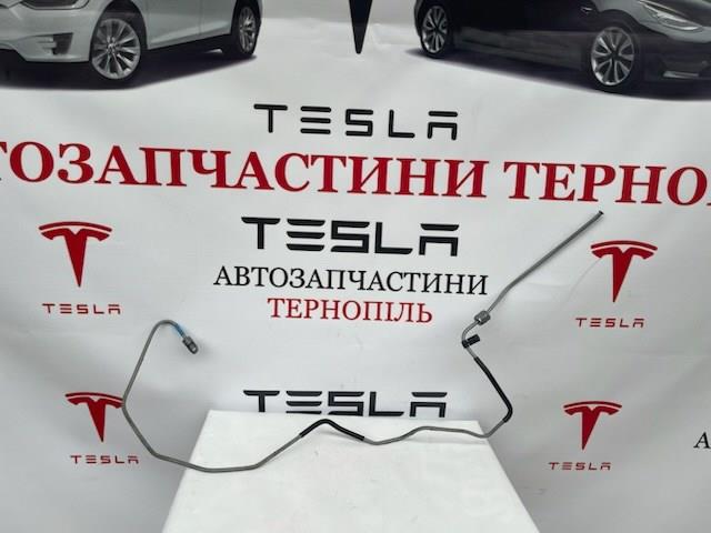 104471200D Tesla 