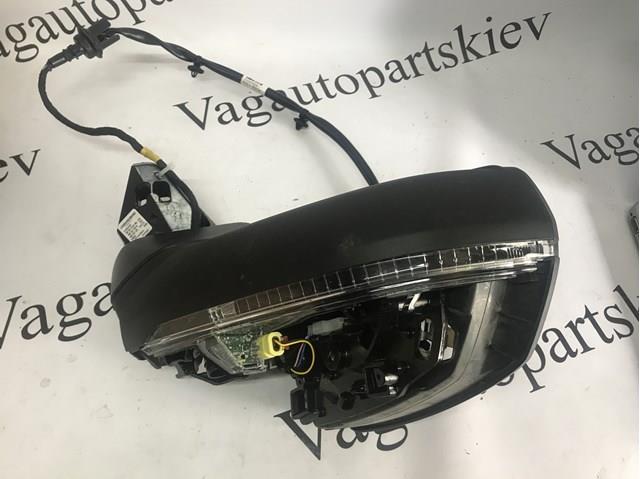 4M1857410BH9B9 VAG Корпус зеркала заднего вида, правый