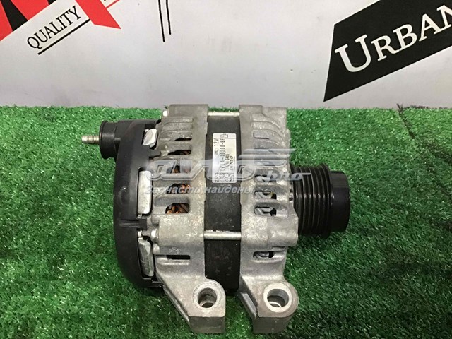 LR076696 Land Rover Генератор автомобильный