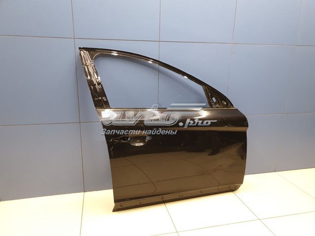 Дверь передняя правая 31457679 Volvo