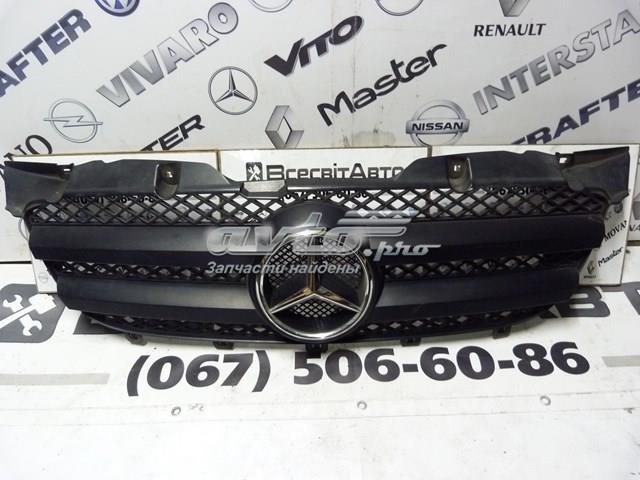 A9068800285 Mercedes Решетка радиатора