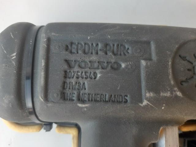  Volvo 30754549