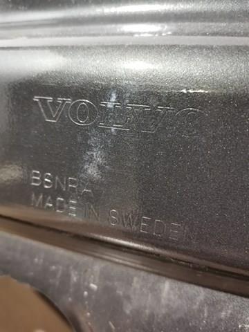 Дверь передняя правая Volvo 32228849 цена, от 633.45 USD
