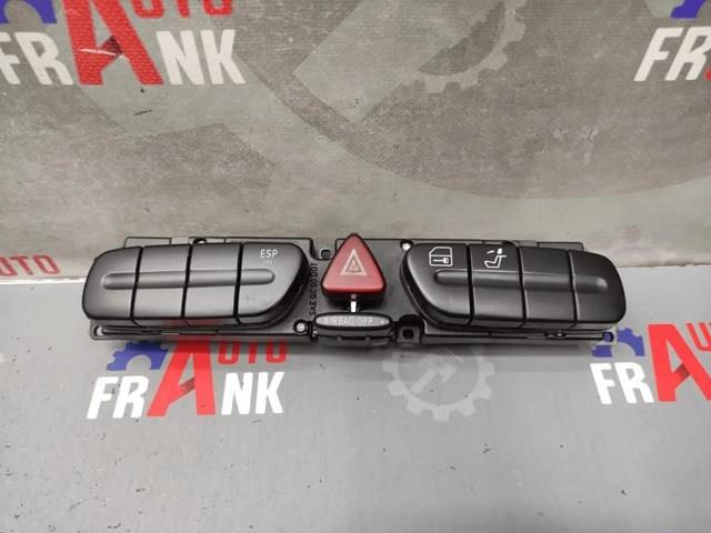 2038203710 Mercedes 