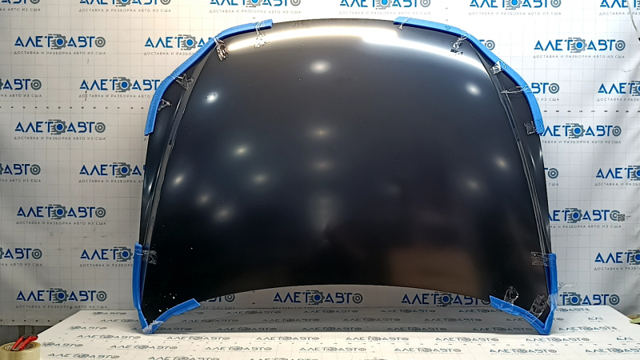 Капот двигателя Mazda BCY05231XD