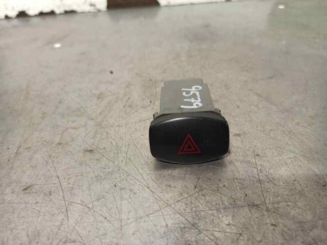 Купить 864W0140 General Motors Кнопка включения аварийной сигнализации