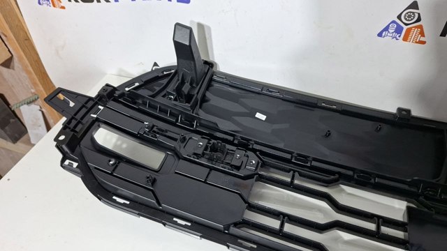 Решетка бампера 86530AO070AHV Hyundai/Kia