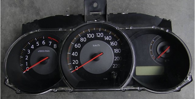 24810EM01C Nissan/Infiniti Щиток приборов