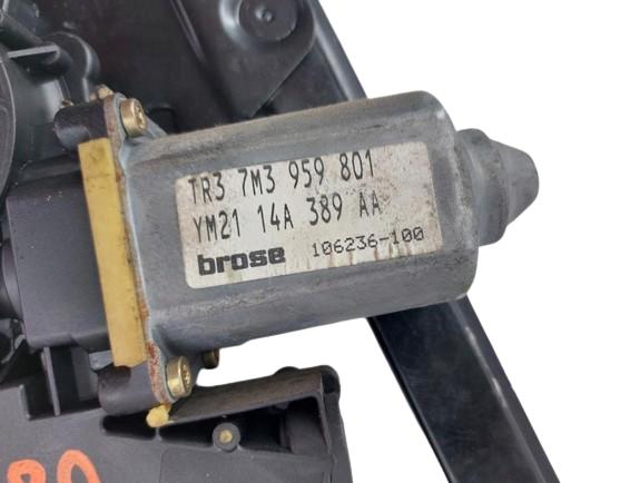 Купить YM2114A389AA Ford Мотор стеклоподъемника двери передней левой
