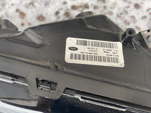 DS7313W029CD Ford Фара передняя правая