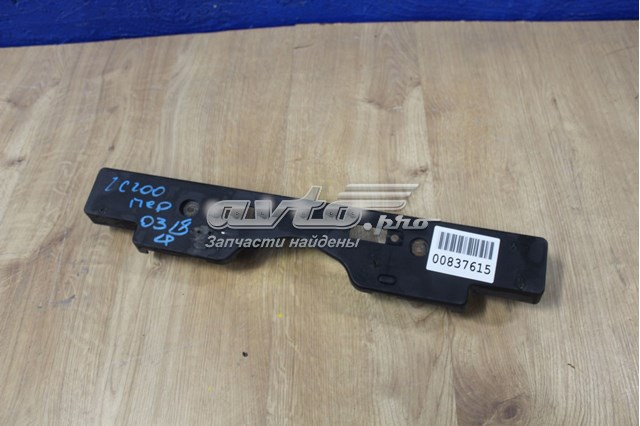 Рамка номерного знака автомобиля передняя Toyota 5211460140 цена, от 26.40 USD