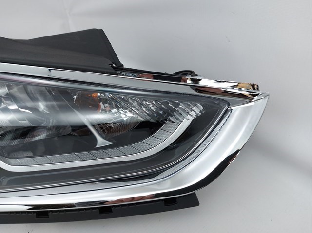Правая фара FP3259R2T TYC