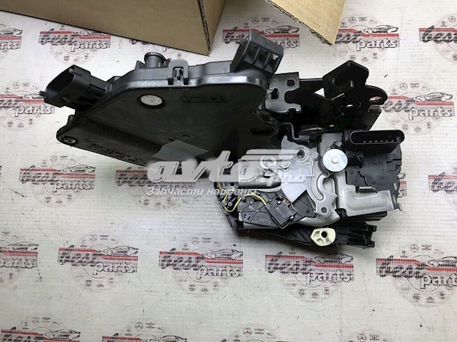 Купить LR078731 Land Rover Замок водительской двери