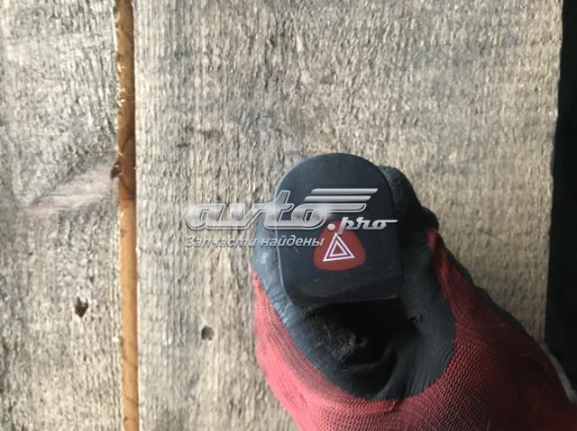 Купить 8200523539 Renault (RVI) Кнопка включения аварийной сигнализации