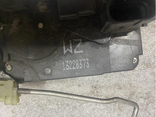Замок задней двери, левой General Motors 13220373 цена, от 26.41 USD