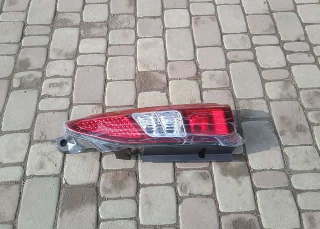 Фонарь задний правый Polcar 57U1882E цена, от 58.66 USD