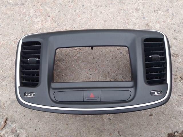  Chrysler 1YE58TRMAB