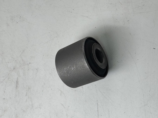 Сайлентблок амортизатора переднего Q-fix Q0050134 цена, от 7.64 USD