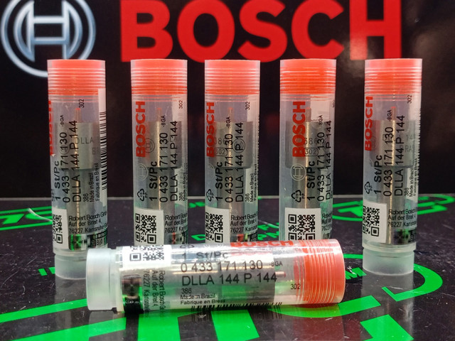 DLLA144P144 Bosch Распылитель форсунки