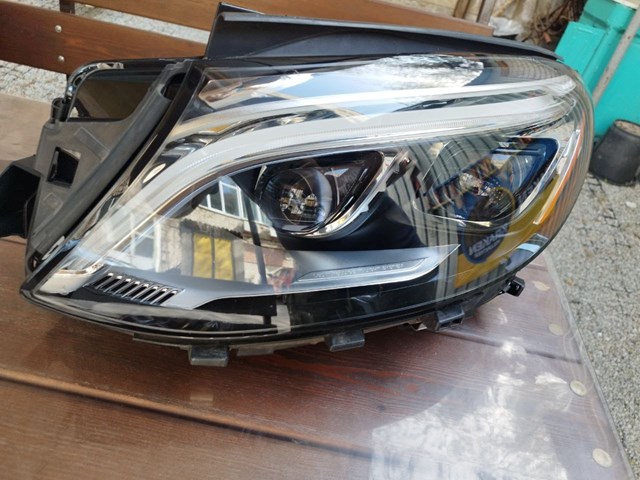 Mercedes A1669067503