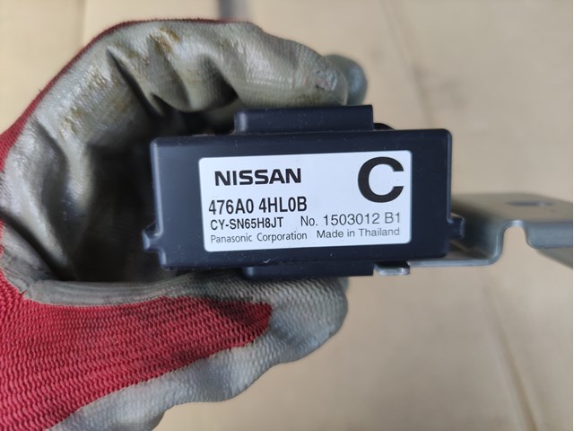  476A04HL0B Nissan