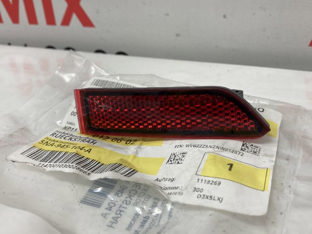 3945094 Autotechteile Правый катафот бампера
