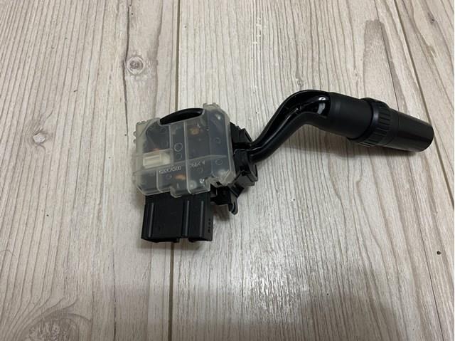 Купить UR8166122 Mazda 
