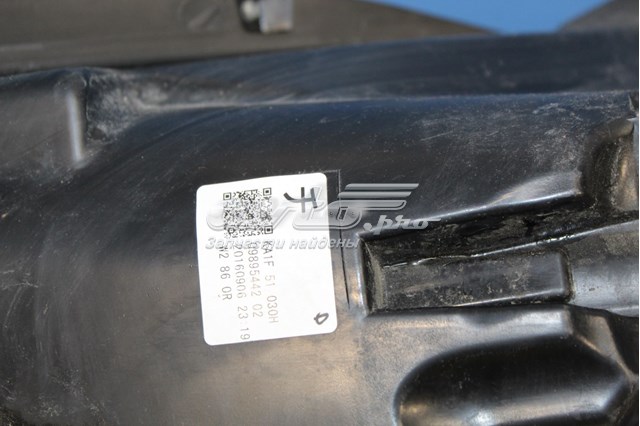 Правая фара KA1F51031H Mazda