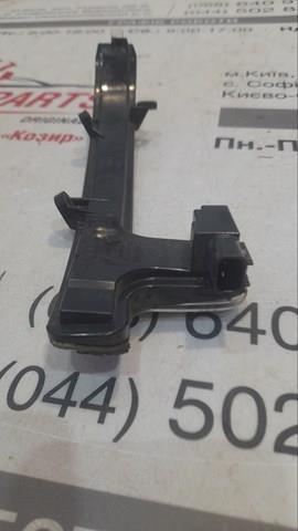 KB7W69182 Mazda Повторитель поворота левого зеркала