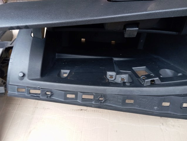  685000007R Renault (RVI)