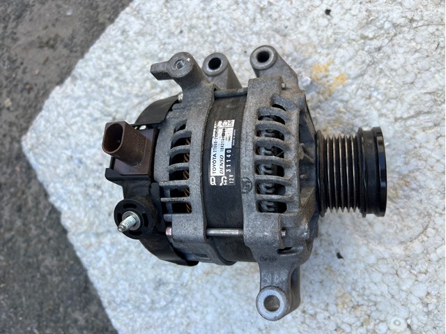 2706024040 Toyota Генератор автомобильный