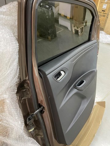 Задняя правая дверь Ситроен Элизе 