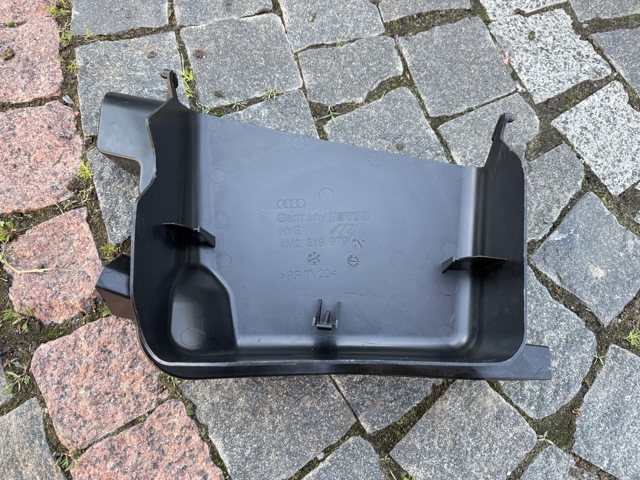 4M2819979 VAG 