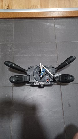 Переключатели подрулевые Peugeot 405 I седан (15B) (1987 - 1992) цена, от 181.20 USD