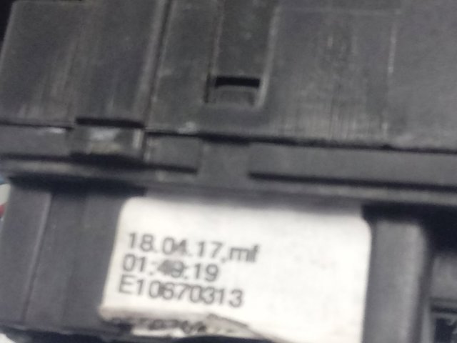  Renault (RVI) E10670313
